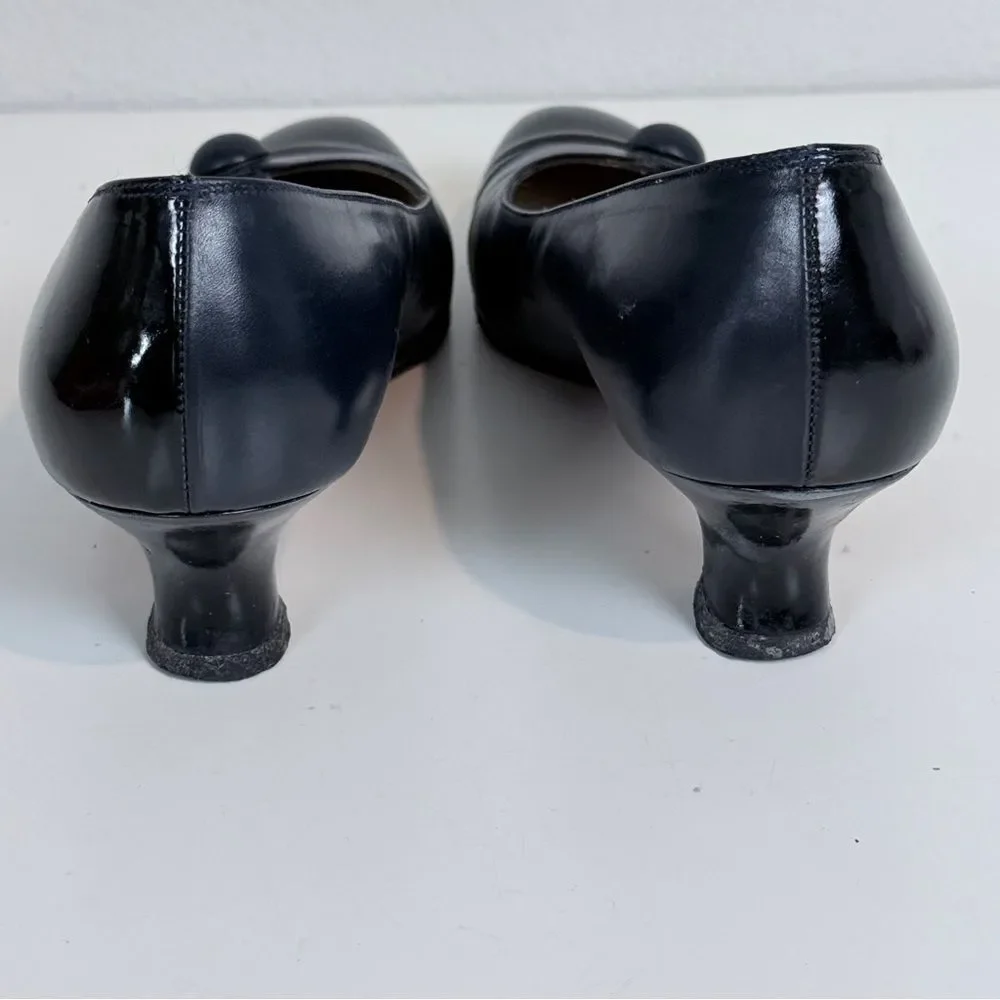 Salvatore Ferragamo Vintage Navy Black Patent Leather Kitten Heels 6.5 IOB